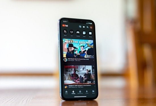 YouTube Premium trên điện thoại