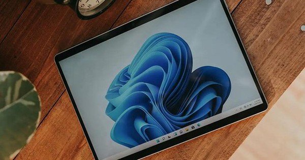 Nhà phát triển Windows tiết lộ lý do bất ngờ khiến Microsoft không cho hiển thị giây trên thanh Taskbar 1